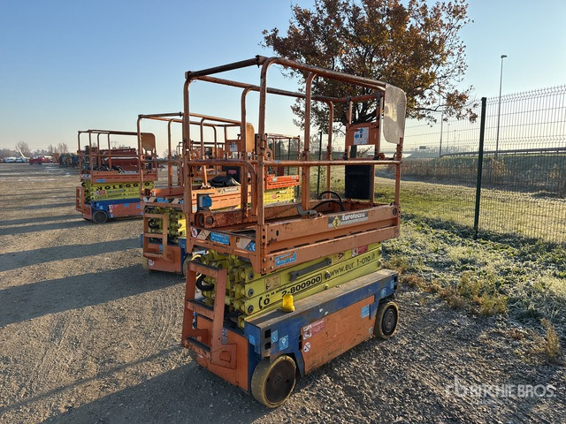 2009 Iteco IT5980 (Inoperable) Scissor Lift - رافعات مقصية: صور 3 2009 Iteco IT5980 (Inoperable) Scissor Lift - رافعات مقصية: صور 3