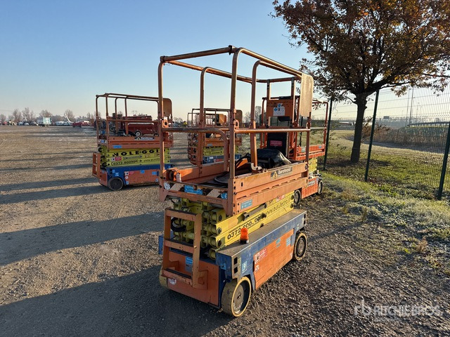 2009 Iteco IT5980 (Inoperable) Scissor Lift - رافعات مقصية: صور 3 2009 Iteco IT5980 (Inoperable) Scissor Lift - رافعات مقصية: صور 3