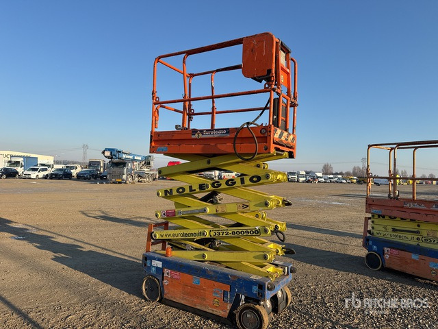 2009 Iteco IT7380 Scissor Lift - رافعات مقصية: صور 1 2009 Iteco IT7380 Scissor Lift - رافعات مقصية: صور 1