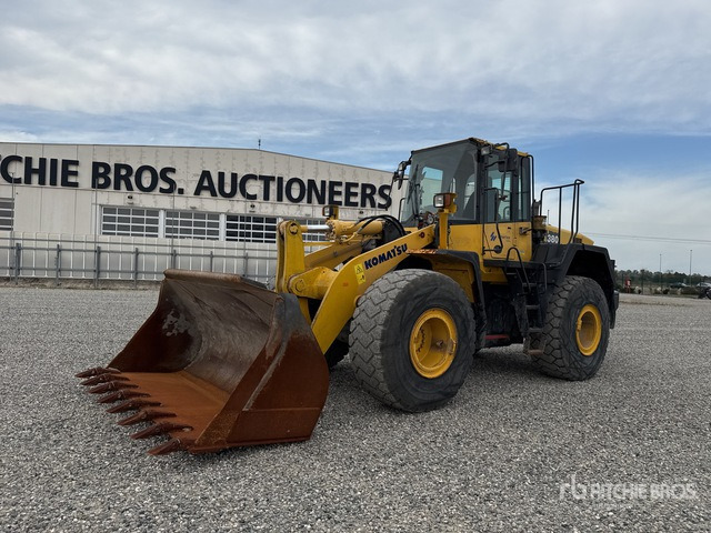 2010 Komatsu WA380 6 Pala gommata - اللودر بعجل: صور 2 2010 Komatsu WA380 6 Pala gommata - اللودر بعجل: صور 2