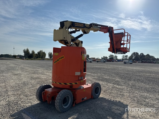 2012 JLG E300 AJP Electric Articulating Boom Lift - رافعات سلة مفصلية: صور 4 2012 JLG E300 AJP Electric Articulating Boom Lift - رافعات سلة مفصلية: صور 4