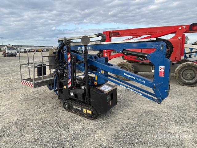2014 Oil & Steel Octopussy 14-12 Twin Crawler (Inoperable) Articulating Boom Lift - سبايدر لفت: صور 3 2014 Oil & Steel Octopussy 14-12 Twin Crawler (Inoperable) Articulating Boom Lift - سبايدر لفت: صور 3