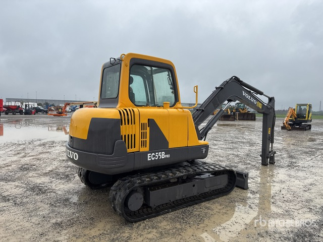2015 Volvo EC55B Mini Excavator: <6.6t - حفارة مصغرة: صور 4 2015 Volvo EC55B Mini Excavator: <6.6t - حفارة مصغرة: صور 4