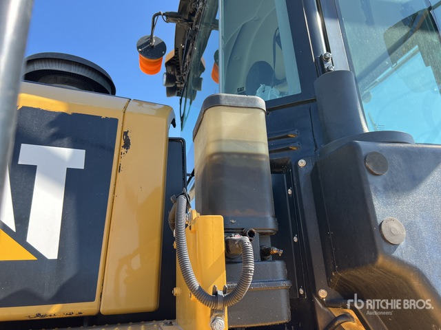 اللودر بعجل 2016 Cat 966M Pala gommata: صور 6 اللودر بعجل 2016 Cat 966M Pala gommata: صور 6