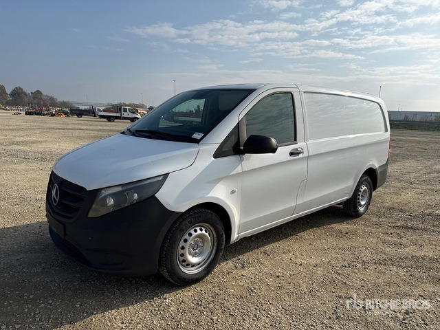 2016 Mercedes-Benz Vito Cargo Van - بصندوق مغلق شاحنة: صور 2 2016 Mercedes-Benz Vito Cargo Van - بصندوق مغلق شاحنة: صور 2