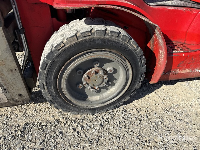 2016 Toyota 02-8FDF30 3000 kg Forklift - رافعة شوكية: صور 4 2016 Toyota 02-8FDF30 3000 kg Forklift - رافعة شوكية: صور 4