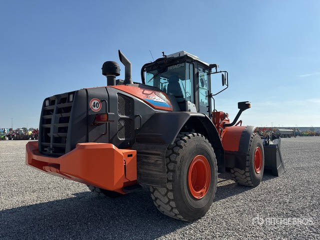 2017 Hitachi Zaxis W220.6 Pala gommata - اللودر بعجل: صور 3 2017 Hitachi Zaxis W220.6 Pala gommata - اللودر بعجل: صور 3