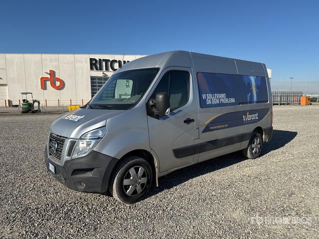 2017 Nissan NV400 Van Truck - بصندوق مغلق شاحنة: صور 1 2017 Nissan NV400 Van Truck - بصندوق مغلق شاحنة: صور 1