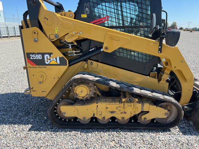 2019 Cat 259D Two-Speed High Flow Compact Track Loader - اللودر المجنزر صغير: صور 5 2019 Cat 259D Two-Speed High Flow Compact Track Loader - اللودر المجنزر صغير: صور 5