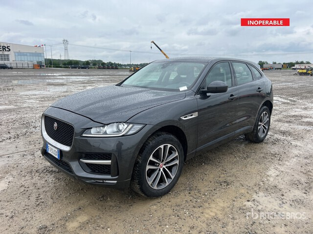 2019 Jaguar F-Pace 2.0D I4 180CV R-SPORT AWD (Inop ... SUV - سيارة دفع رباعي: صور 3 2019 Jaguar F-Pace 2.0D I4 180CV R-SPORT AWD (Inop ... SUV - سيارة دفع رباعي: صور 3