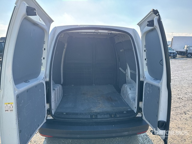 2019 Volkswagen Caddy 2.0 TDI 122CV 4x4 BUSINESS Van Truck - بصندوق مغلق شاحنة: صور 4 2019 Volkswagen Caddy 2.0 TDI 122CV 4x4 BUSINESS Van Truck - بصندوق مغلق شاحنة: صور 4