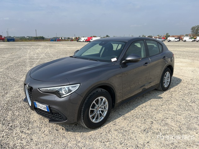 2020 Alfa Romeo Stelvio 2.2 TD 190CV AT8 Q4 BUSINESS SUV - سيارة دفع رباعي: صور 3 2020 Alfa Romeo Stelvio 2.2 TD 190CV AT8 Q4 BUSINESS SUV - سيارة دفع رباعي: صور 3
