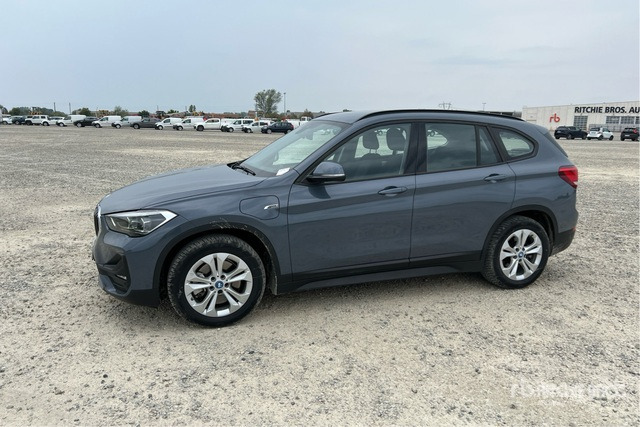 2022 BMW X1 XDRIVE 25E BUSINESS ADVANTAGE SUV - سيارة دفع رباعي: صور 2 2022 BMW X1 XDRIVE 25E BUSINESS ADVANTAGE SUV - سيارة دفع رباعي: صور 2