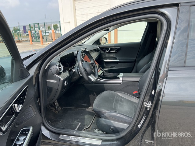 سيارة 2023 Mercedes-Benz C300e SW PHEV PREMIUM PRO AUTO Automobile: صور 6