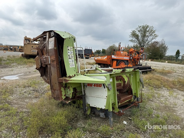 Claas RU 450 Testata per trincia - معدات حصادة الأعلاف: صور 3 Claas RU 450 Testata per trincia - معدات حصادة الأعلاف: صور 3