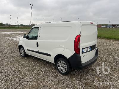 FIAT DOBLO - بصندوق مغلق شاحنة: صور 2 FIAT DOBLO - بصندوق مغلق شاحنة: صور 2