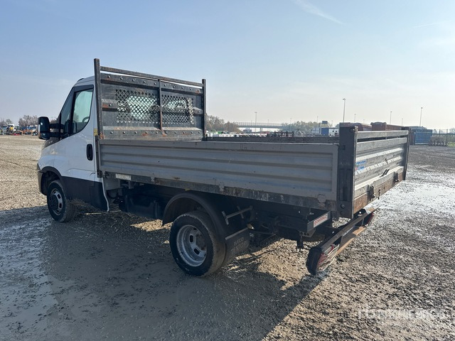 Iveco Daily 35-120 S/A Dump Truck - قلابات: صور 4 Iveco Daily 35-120 S/A Dump Truck - قلابات: صور 4