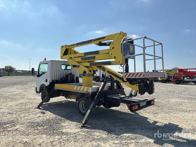 Renault Maxity Piattaforma autocarrata - مصاعد الازدهار محمولة على شاحنة: صور 4 Renault Maxity Piattaforma autocarrata - مصاعد الازدهار محمولة على شاحنة: صور 4