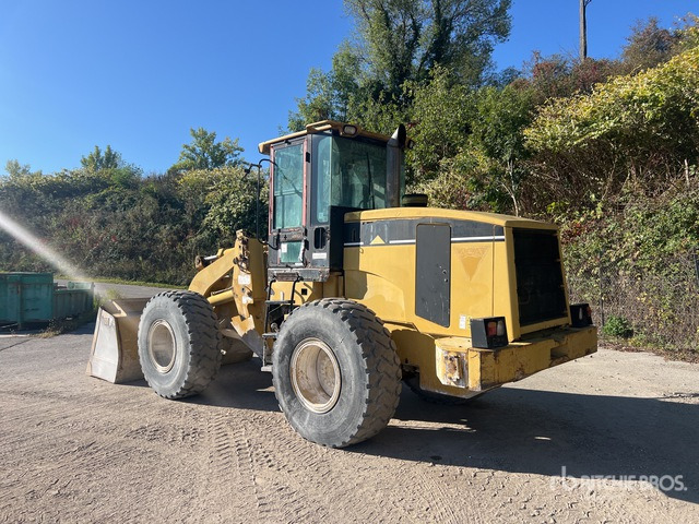 2000 Cat 938G Chargeuse Sur Pneus Wheel Loader - اللودر بعجل: صور 3 2000 Cat 938G Chargeuse Sur Pneus Wheel Loader - اللودر بعجل: صور 3