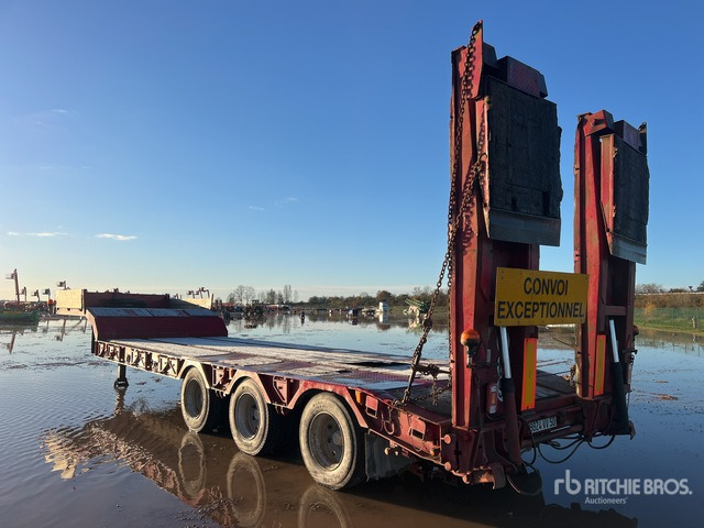 2002 Robuste Kaiser S5703P Tri/A Semi-Remorque Porte-Engin ... Lowboy Trailer - عربة مسطحة منخفضة نصف مقطورة: صور 4 2002 Robuste Kaiser S5703P Tri/A Semi-Remorque Porte-Engin ... Lowboy Trailer - عربة مسطحة منخفضة نصف مقطورة: صور 4