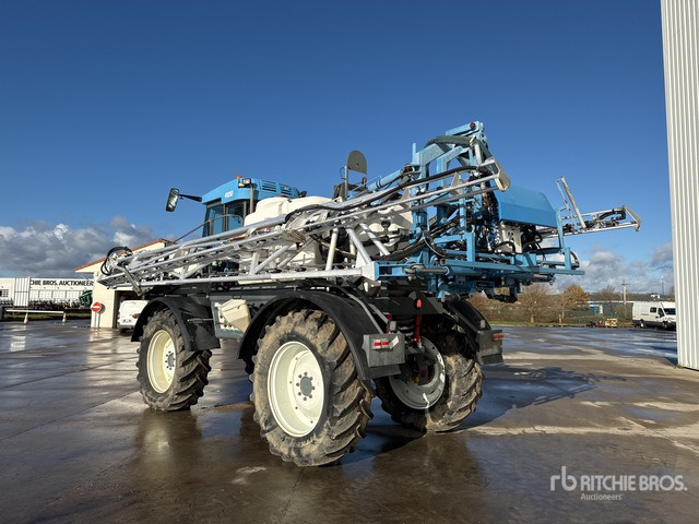 2003 Evrard Alpha 4100 36 m 4x4 High Clearance Pulveri ... Self-Propelled Sprayer - آلة الرش المقطورة: صور 2 2003 Evrard Alpha 4100 36 m 4x4 High Clearance Pulveri ... Self-Propelled Sprayer - آلة الرش المقطورة: صور 2