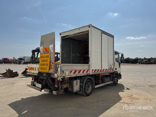 2003 Iveco Eurocargo 100E17 4x2 Camion Porte-Conteneur 4x2 Container Truck - شاحنات مسطحة: صور 3 2003 Iveco Eurocargo 100E17 4x2 Camion Porte-Conteneur 4x2 Container Truck - شاحنات مسطحة: صور 3