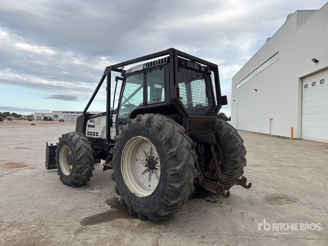 2003 Valmet 8950HI 4x4 Tracteur Agricole 4WD Tractor - جرار: صور 4 2003 Valmet 8950HI 4x4 Tracteur Agricole 4WD Tractor - جرار: صور 4