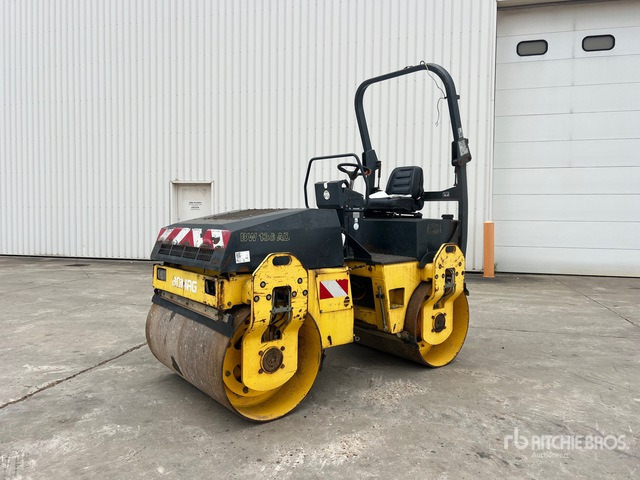 2006 Bomag BW138AD Compacteur Vibrant Tandem Double Drum Roller - مدحلة الأسفلت: صور 2 2006 Bomag BW138AD Compacteur Vibrant Tandem Double Drum Roller - مدحلة الأسفلت: صور 2