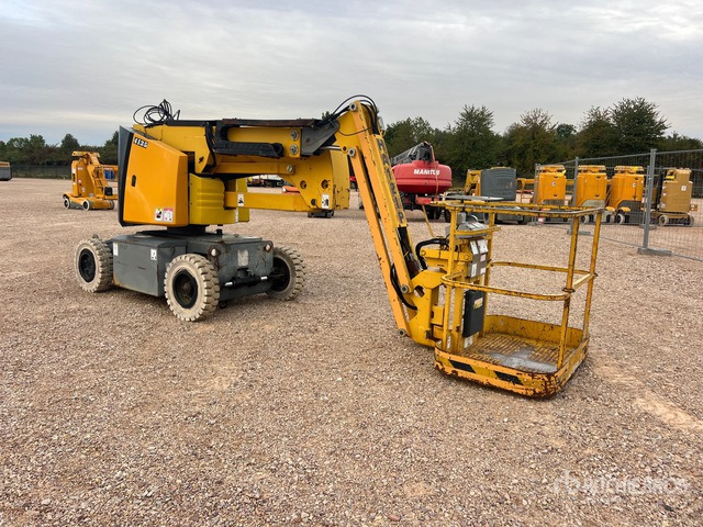 2006 Haulotte HA12IP 2WD Electric Nacelle Articulee Articulating Boom Lift - رافعات سلة مفصلية: صور 4 2006 Haulotte HA12IP 2WD Electric Nacelle Articulee Articulating Boom Lift - رافعات سلة مفصلية: صور 4