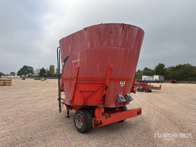 2008 Kuhn Euromix I 1270 Melangeuse Distributrice Livestock Feeder - آلة خلط وتوزيع الأعلاف: صور 3 2008 Kuhn Euromix I 1270 Melangeuse Distributrice Livestock Feeder - آلة خلط وتوزيع الأعلاف: صور 3