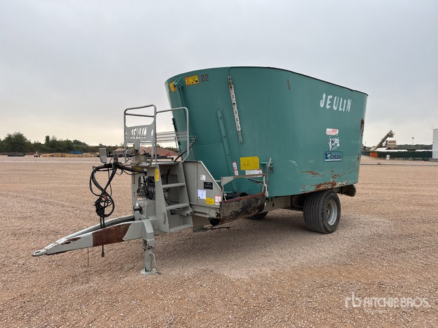 2011 Jeulin Power 22 Melangeuse Distributrice Livestock Feeder - آلة خلط وتوزيع الأعلاف: صور 1 2011 Jeulin Power 22 Melangeuse Distributrice Livestock Feeder - آلة خلط وتوزيع الأعلاف: صور 1