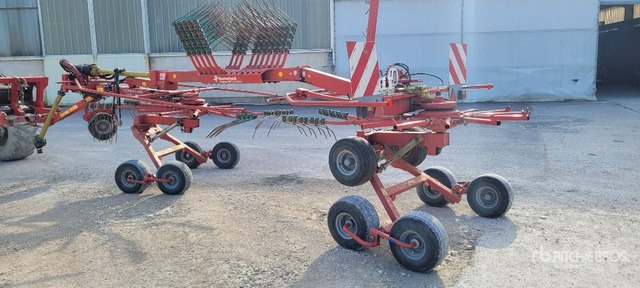 2011 Kverneland 9071 S Vario 7.10 m 2 Rotor Andaineur Hay Rake - التقطيع جزازة/ ماكينات قطع الحشائش: صور 2 2011 Kverneland 9071 S Vario 7.10 m 2 Rotor Andaineur Hay Rake - التقطيع جزازة/ ماكينات قطع الحشائش: صور 2