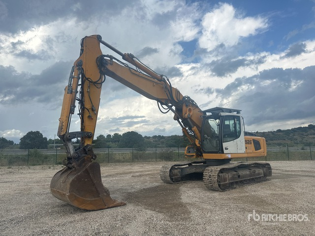2011 Liebherr R926 LC Litronic Pelle Sur Chenilles Tracked Excavator - حفارات زحافة: صور 2 2011 Liebherr R926 LC Litronic Pelle Sur Chenilles Tracked Excavator - حفارات زحافة: صور 2