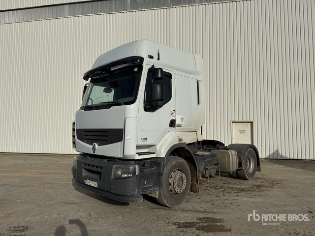2012 Renault Premium 460 DXi 4x2 Tracteur Routier Cabine Cou ... S/A Sleeper Truck Tractor - شاحنة جرار: صور 1 2012 Renault Premium 460 DXi 4x2 Tracteur Routier Cabine Cou ... S/A Sleeper Truck Tractor - شاحنة جرار: صور 1