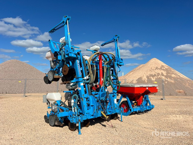 2014 Monosem NG+4 Semoir Monograine 8 Rangs 8 Row Planter - وضع البذور فى خطوط: صور 2 2014 Monosem NG+4 Semoir Monograine 8 Rangs 8 Row Planter - وضع البذور فى خطوط: صور 2