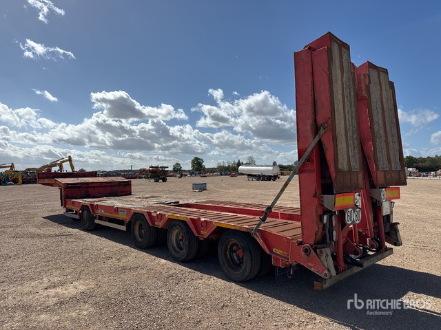 2016 Louault SR44 Quad/A Expandable Axle Semi-Rem ... Lowboy Trailer - عربة مسطحة منخفضة نصف مقطورة: صور 3 2016 Louault SR44 Quad/A Expandable Axle Semi-Rem ... Lowboy Trailer - عربة مسطحة منخفضة نصف مقطورة: صور 3