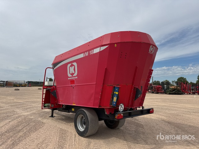2017 Kongskilde VM 18 Melangeuse Distributrice 1 Essi ... Feed Wagon - آلة خلط وتوزيع الأعلاف: صور 3 2017 Kongskilde VM 18 Melangeuse Distributrice 1 Essi ... Feed Wagon - آلة خلط وتوزيع الأعلاف: صور 3
