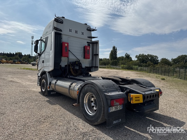 2019 Iveco Stralis 460 LNG 4x2 Tracteur Routier Cabine ... S/A Sleeper Truck Tractor - شاحنة جرار: صور 2 2019 Iveco Stralis 460 LNG 4x2 Tracteur Routier Cabine ... S/A Sleeper Truck Tractor - شاحنة جرار: صور 2