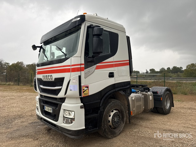 2019 Iveco Stralis 4x2 Tracteur Routier Cabine Cou ... S/A Sleeper Truck Tractor - شاحنة جرار: صور 1 2019 Iveco Stralis 4x2 Tracteur Routier Cabine Cou ... S/A Sleeper Truck Tractor - شاحنة جرار: صور 1