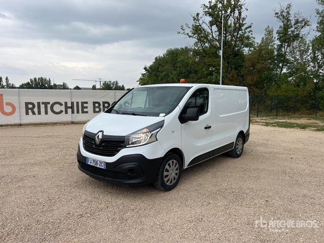 2019 Renault Trafic Vehicule Utilitaire Cargo Van - فان المدمجة: صور 1 2019 Renault Trafic Vehicule Utilitaire Cargo Van - فان المدمجة: صور 1