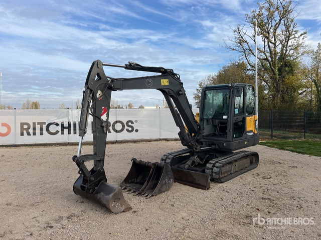 2020 Volvo EC60E Mini-Pelle Mini Excavator: <6.6t - حفارة مصغرة: صور 1 2020 Volvo EC60E Mini-Pelle Mini Excavator: <6.6t - حفارة مصغرة: صور 1