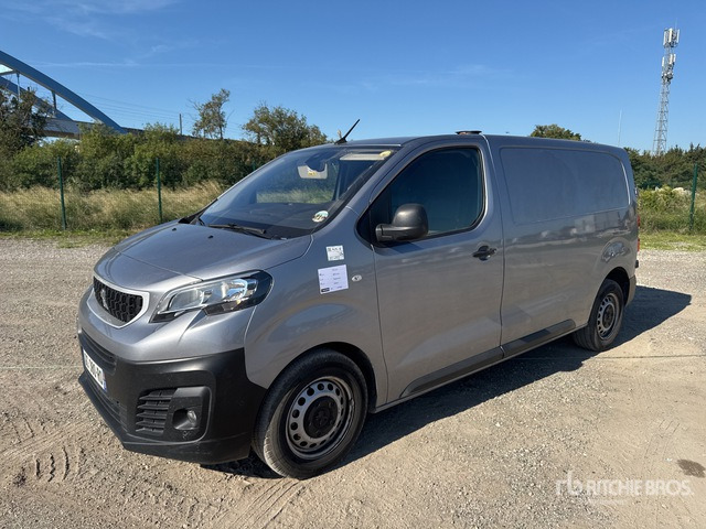 2021 Peugeot Expert Vehicule Utilitaire Cargo Van - فان المدمجة: صور 2 2021 Peugeot Expert Vehicule Utilitaire Cargo Van - فان المدمجة: صور 2