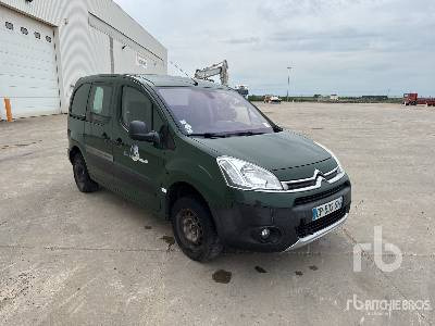 CITROEN BERLINGO Vehicule Utilitaire (Inoperable) - فان: صور 4 CITROEN BERLINGO Vehicule Utilitaire (Inoperable) - فان: صور 4
