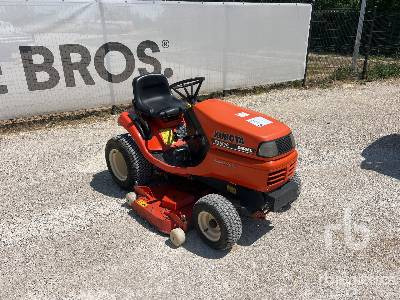 KUBOTA TG1860EC Tondeuse Autoportee - جزازة المروج: صور 4 KUBOTA TG1860EC Tondeuse Autoportee - جزازة المروج: صور 4