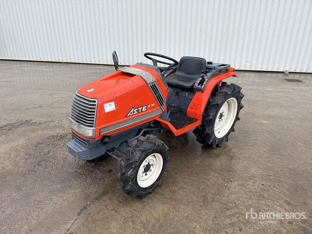 Kubota Aste A17 Utility Tractor - جرار صغير: صور 1 Kubota Aste A17 Utility Tractor - جرار صغير: صور 1