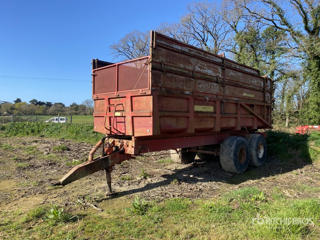 Le Normand SPB11 Remorque ? grains - قلابة مقطورة الزراعية: صور 2 Le Normand SPB11 Remorque ? grains - قلابة مقطورة الزراعية: صور 2