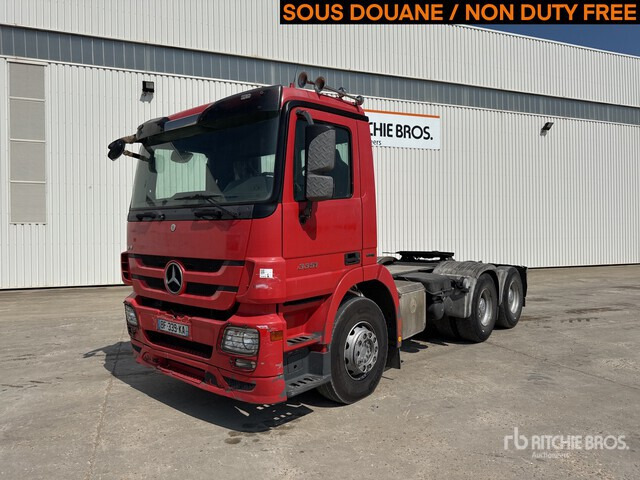 Mercedes-Benz Actros 3351 V8 T/A Day Cab Truck Tractor - التقطيع جزازة/ ماكينات قطع الحشائش: صور 2 Mercedes-Benz Actros 3351 V8 T/A Day Cab Truck Tractor - التقطيع جزازة/ ماكينات قطع الحشائش: صور 2