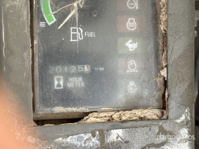 Takeuchi TB150 Pelle Hydraulique sur Chenilles - حفارات زحافة: صور 3 Takeuchi TB150 Pelle Hydraulique sur Chenilles - حفارات زحافة: صور 3