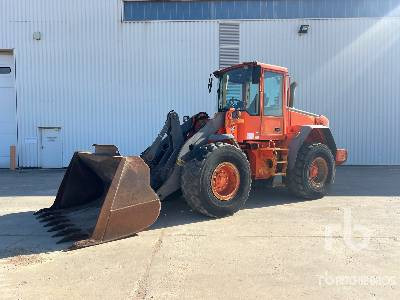 VOLVO L60E Chargeuse Sur Pneus - اللودر بعجل: صور 1 VOLVO L60E Chargeuse Sur Pneus - اللودر بعجل: صور 1