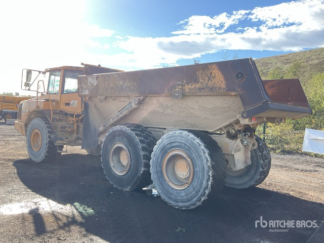 2004 Volvo A25D 6x6. Articulated Dump Truck - شاحنة مفصلية: صور 3 2004 Volvo A25D 6x6. Articulated Dump Truck - شاحنة مفصلية: صور 3